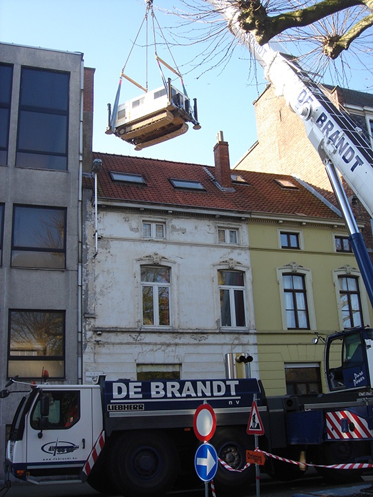 De Brandt